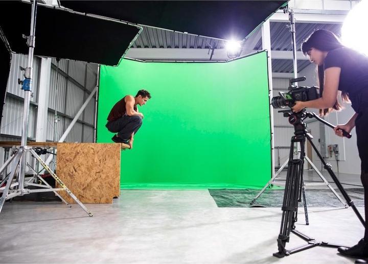 Actual product image Manfrotto Chroma Key FX Background Green 4 x 2.9 m (400 cm, 290 cm)