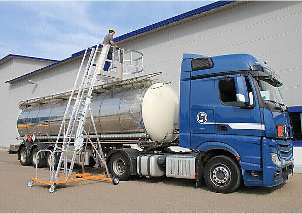 Produktbild Munk Tankwagenleiter Typ 2 mit 2 Lenkrollen und 2 Laufrollen (Mehrzweckleiter, 316 cm)