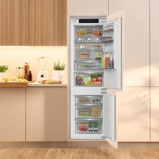 Produktbild Gorenje Kühl-Gefrierkombination NRKI517E61WF (252 l)