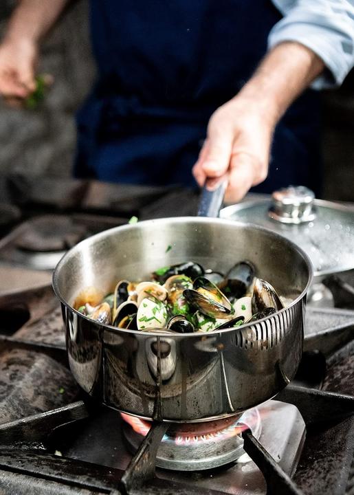 Actual product image Tala Performance Cookware Set with Non-Stick Frying Pan and Lids (Frying pan, Pot, Stainless steel)