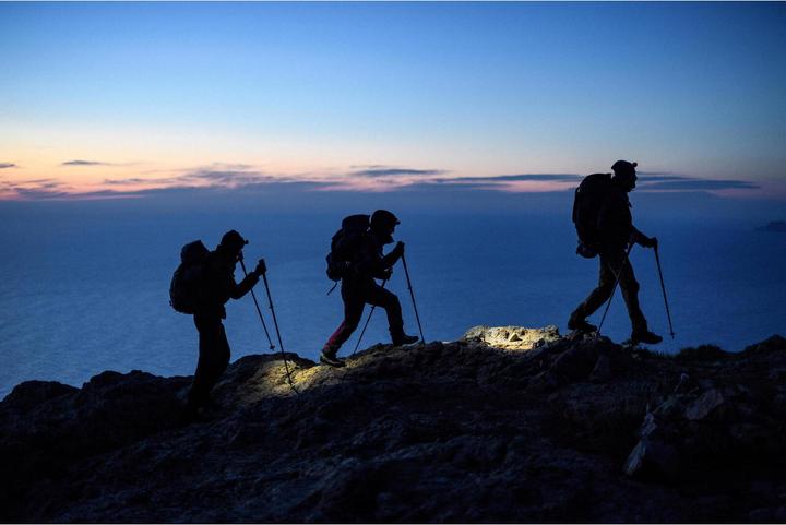 Actual product image Forclaz Frontale Trek 500 USB V2 (200 lm)