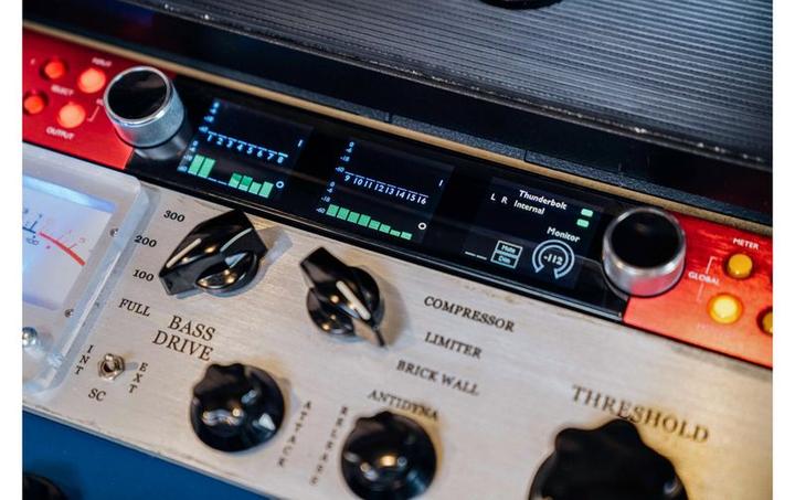 Actual product image Focusrite Red 16Line Thunderbolt 3 audio interface (USB)
