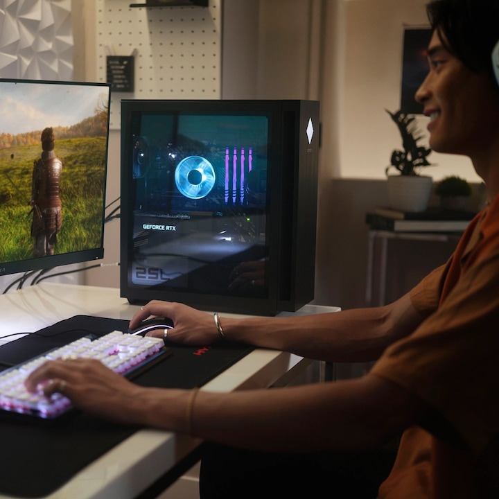 Produktbild HP Omen 25L - GT15-2100ng (Intel Core i7-14700F, 32 GB, 1000 GB, GeForce RTX 4070)