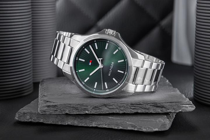 Produktbild Tommy Hilfiger Bruce Herrenuhr 1710672 + BOX (Analoguhr, 43 mm)