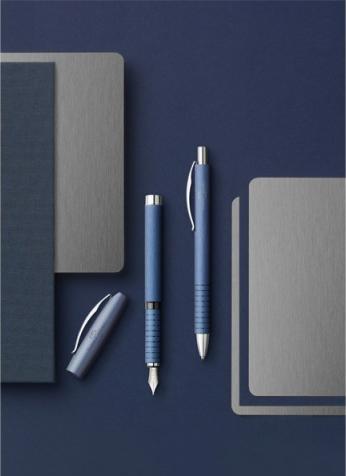 Produktbild Faber-Castell Füllfederhalter Essentio M (Blau, 1 x)