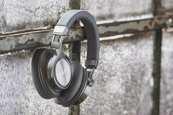 Actual product image Audio-Technica Ath-Dsr9bt (15 h, Wireless)