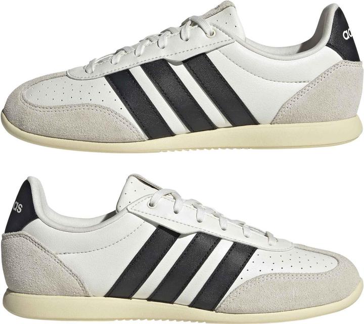 Image du produit Adidas Women's Barreda Lo (40, 40 2/3)