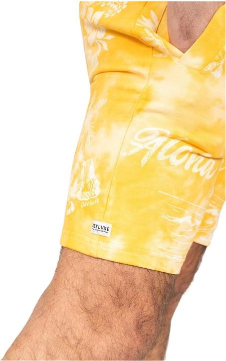 Actual product image Deeluxe short eerald (M)