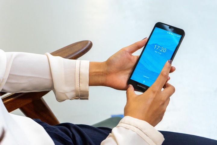 Image du produit Fairphone 3+ (64 Go, Noir, 5.65", Double SIM + SD, 48 Mpx, 4G)