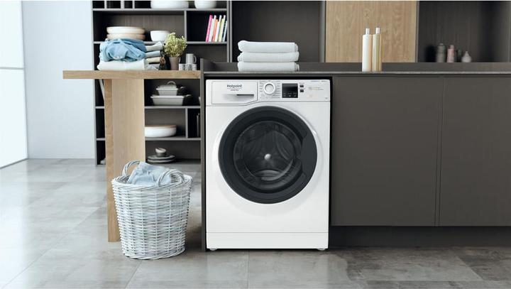 Hotpoint NF96WK Freistehende Waschmaschine 9Kg (9 kg, Links)