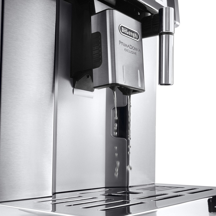 Actual product image De'Longhi PrimaDonna Exclusive ESAM 6900.M