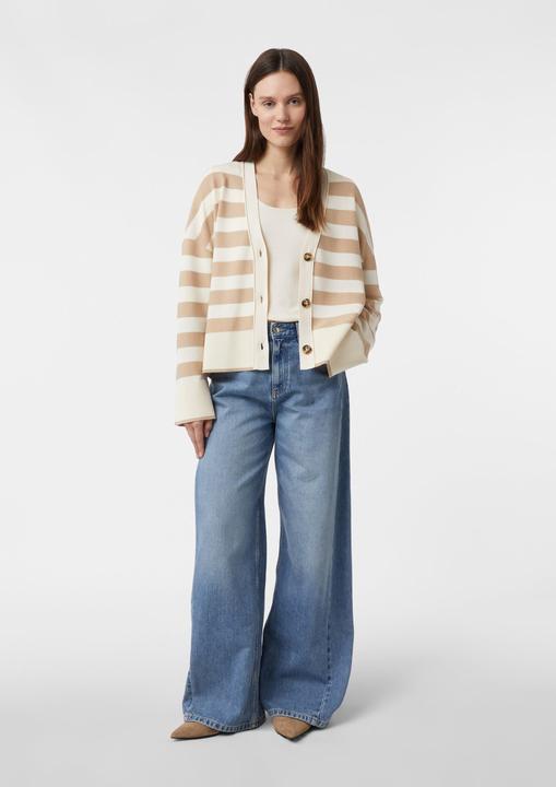 Produktbild Comma Strickjacke Gestreifter Cardigan im Boxy-Fit (32)