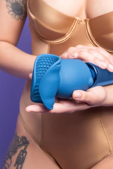 Produktbild Le Wand Stroke Silicone Penis Play Attachment