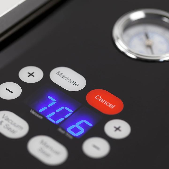 Actual product image Caso Vacu Chef