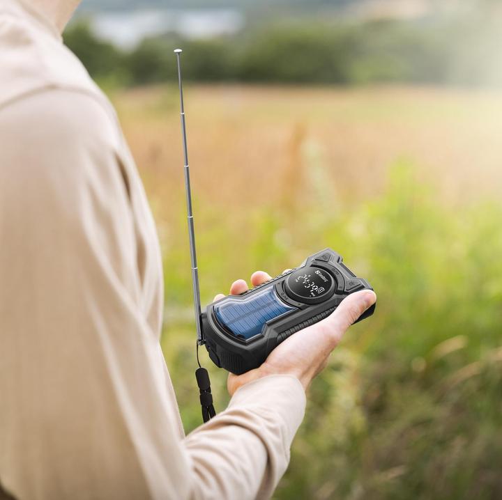 Produktbild Sandberg Survivor Radio All-in1 5000 (5000 mAh, 10 W, 18.50 Wh)