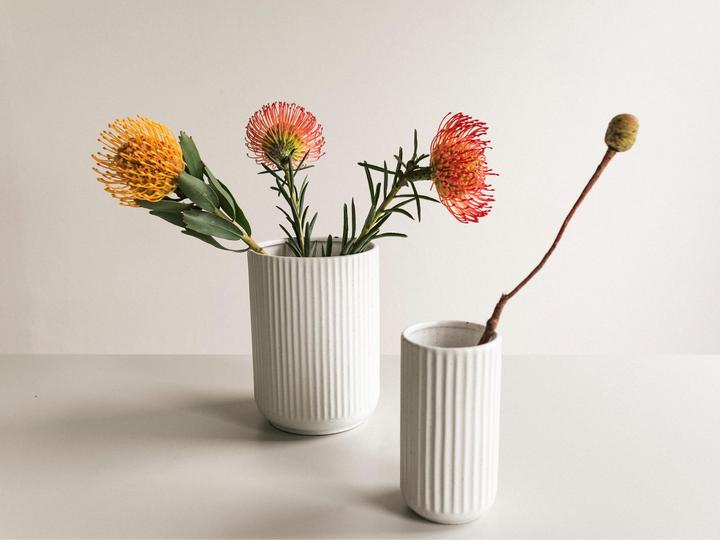 Produktbild Esmée Blumenvase (1 x, Ø 8.5 x 16 cm)