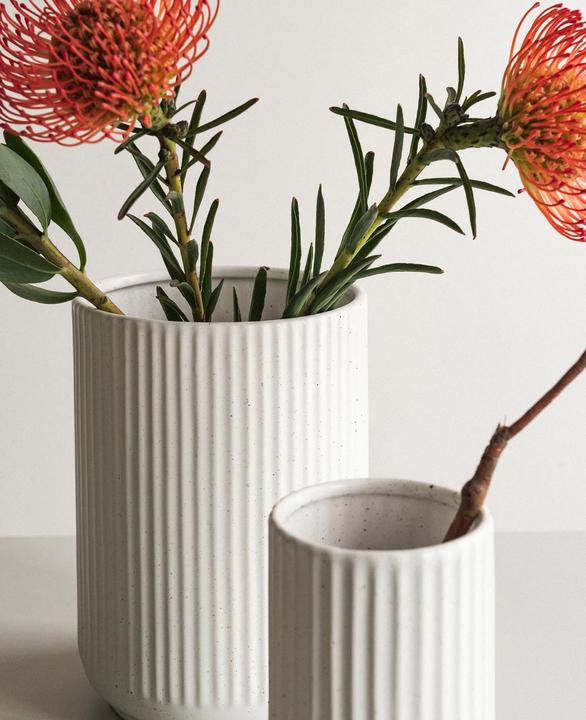 Produktbild Esmée Blumenvase (1 x, Ø 8.5 x 16 cm)