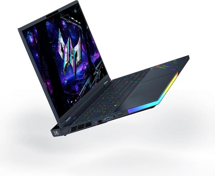 Produktbild Acer Predator Helios 16 AI OLED RTX 5090 (16", 3000 GB, 64 GB, Eng. Int., Intel Core Ultra 9 275HX)