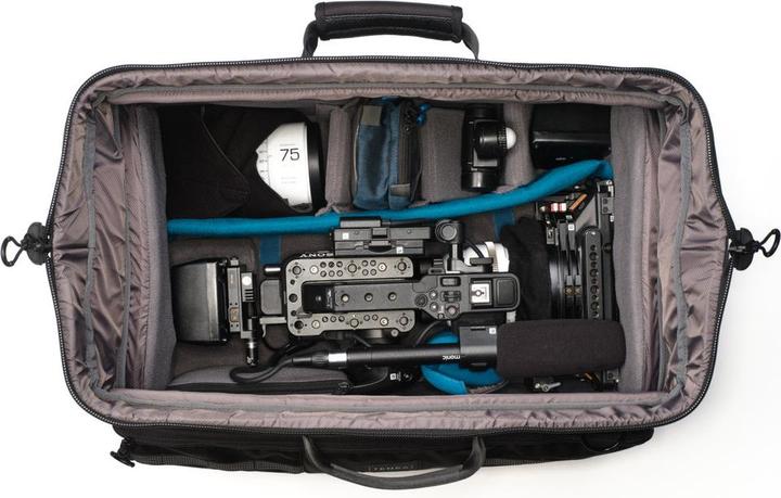 Actual product image Tenba Schoudertas Video Cineluxe 24 (V2) (637-526) (15637526000000) (Camera shoulder bag, 24 l)