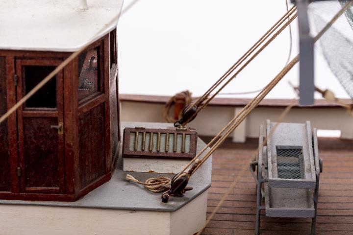 Actual product image Billing Boats CUX 87 Crab cutter - (428329)