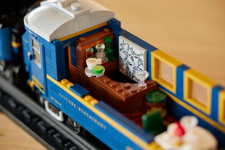 Immagine prodotto LEGO 21344 L'Orient Express (21344, LEGO Ideas, Set LEGO rari)