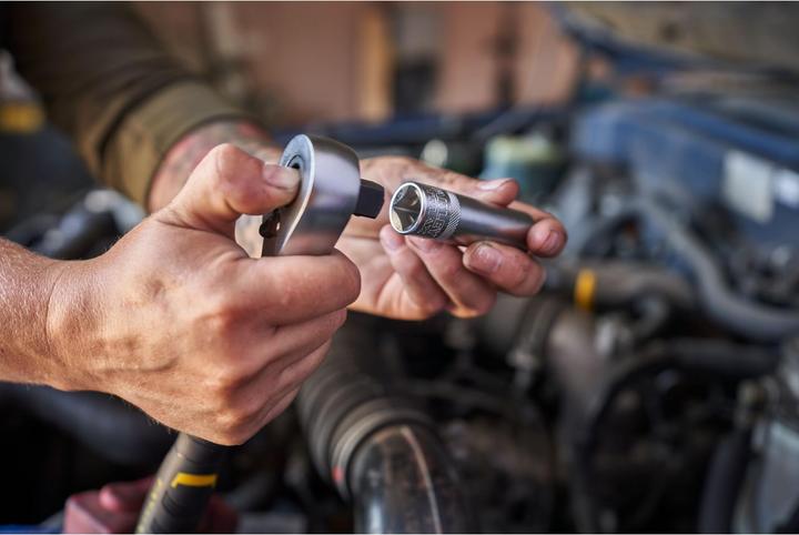 Produktbild Stanley Steckschluessel Set ½ Zoll + ¼ Zoll, 81teilig