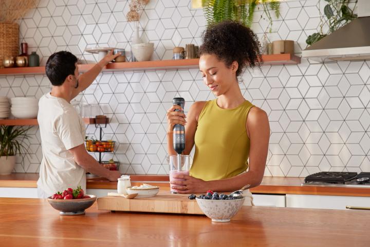 Actual product image Black & Decker Hand Blender Kitchen Wall Grey, 2-piece