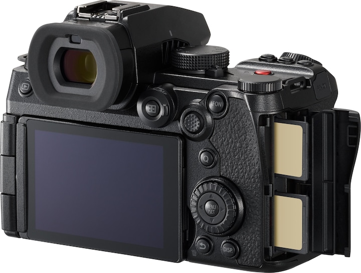 Actual product image Panasonic Lumix S5IIX Kit (20 - 60 mm, 24.20 Mpx, Full frame)