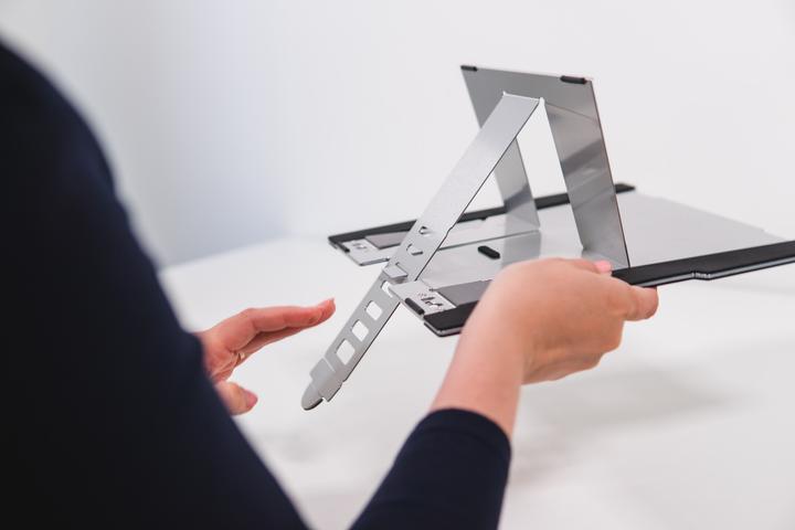 Actual product image Bakker Elkhuizen Flex Top 270 Notebook Stand