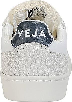 Produktbild Veja Sneakers V-90 (32)