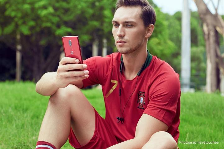 Actual product image OnePlus 6 (128 GB, Amber Red, 6.28", Dual SIM, 4G)