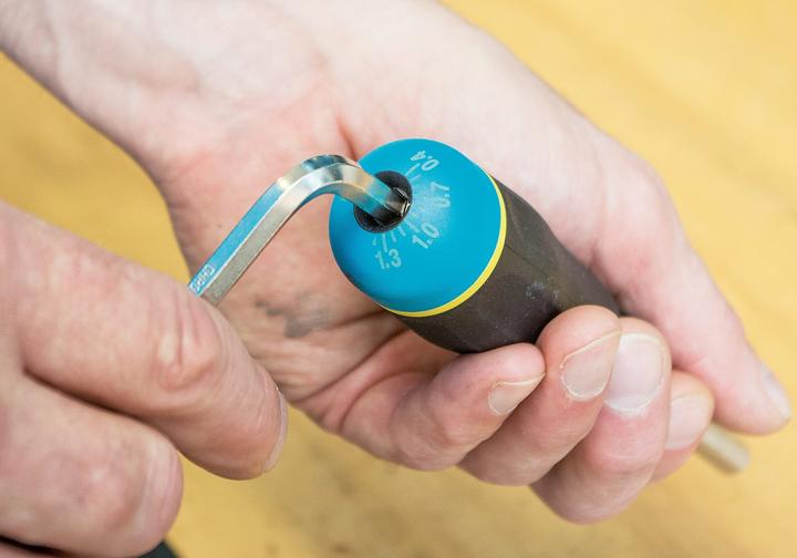 Produktbild HAZET Drehmomentschraubendreher 6001-5.4/3 ∙ Nm min-max: 3 - 5.4 Nm ∙ Toleranz: 6% ∙ Sechskant6,3 (… (1/4", 3 - 5.40 Nm)