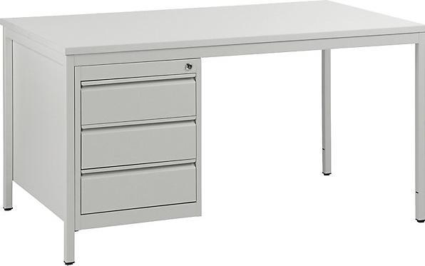 Actual product image eurokraft basic Master desk, light gray (140 cm, 80 cm)