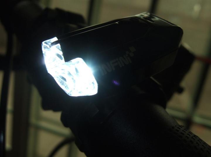 Image du produit Infini I-260W Lava (80 lm)