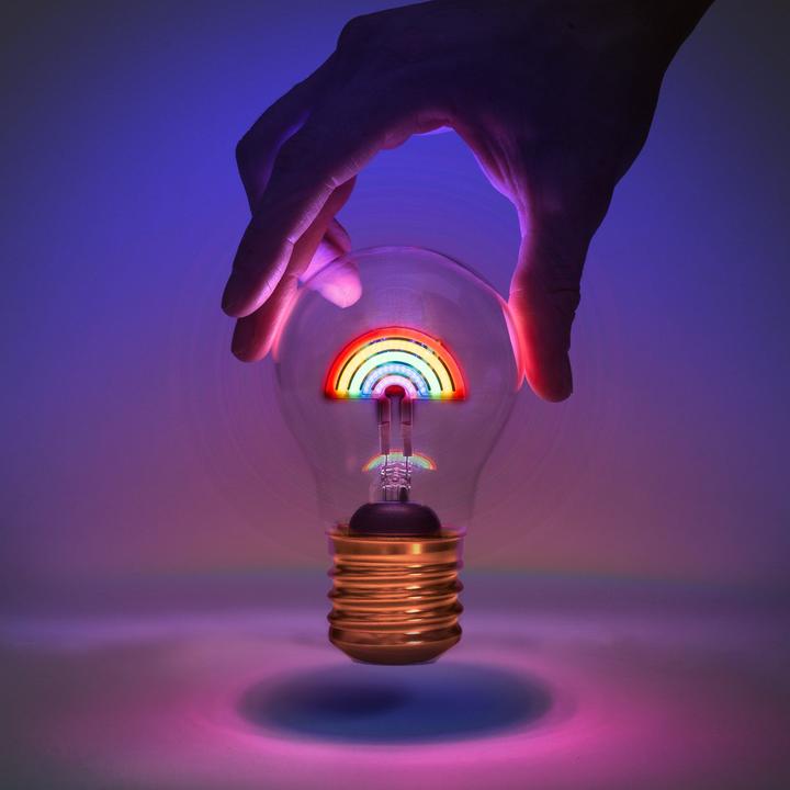 Actual product image Suck UK Light bulb rainbow