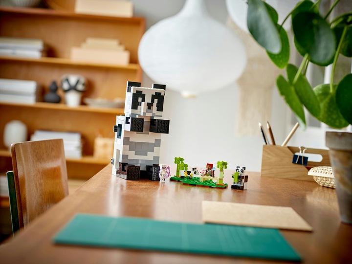 Image du produit LEGO La maison des pandas (21245, LEGO Minecraft)