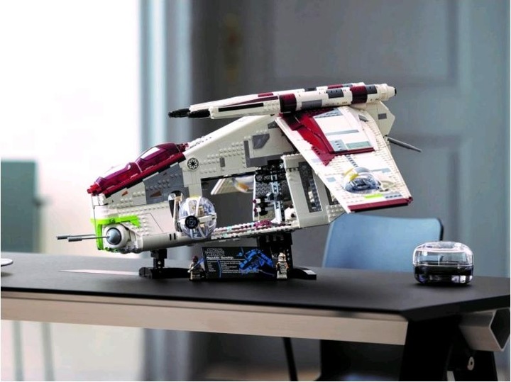 Produktbild LEGO UCS Republic Gunship (75309, LEGO Star Wars, LEGO Seltene Sets)