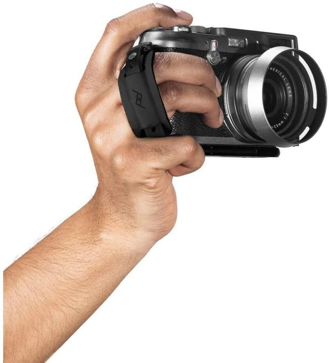 Actual product image Peak Design Micro Clutch (Neck belt)