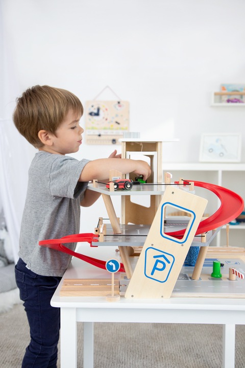 Actual product image small foot Parking Garage Premium