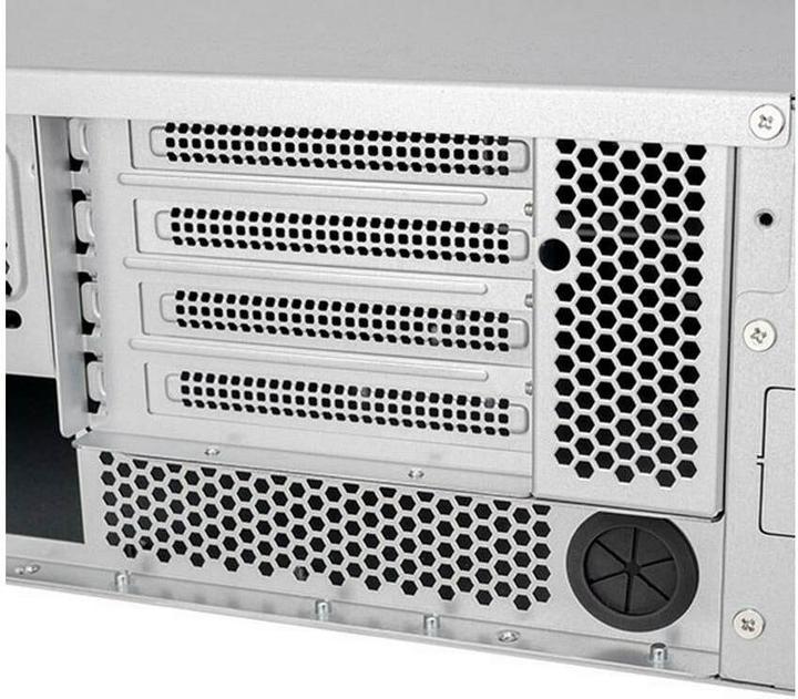 Produktbild Silverstone SST-RM32 3U-Rackmount-Servergeh?use mit Unterst?tzung f?r 4-Slot-High-End-Grafikkarten u