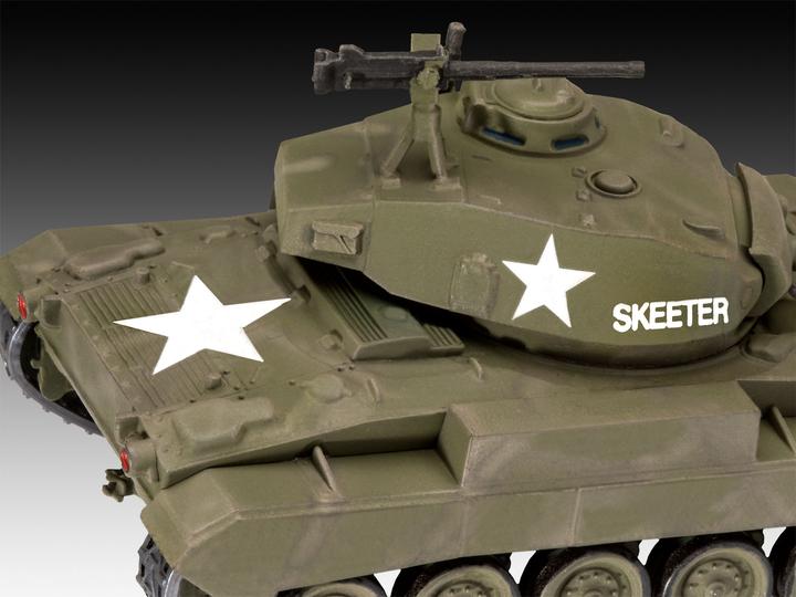 Actual product image Revell M24 Chaffee