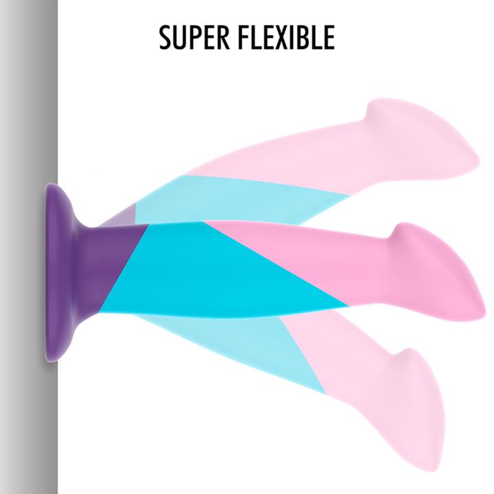 Produktbild Mythology Dildo "Garrick" mit Saugnapf