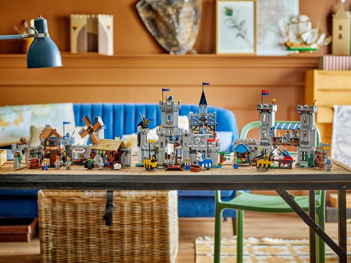 Image du produit LEGO Ritterburg im Mittelalter (31168, LEGO Creator 3-in-1)