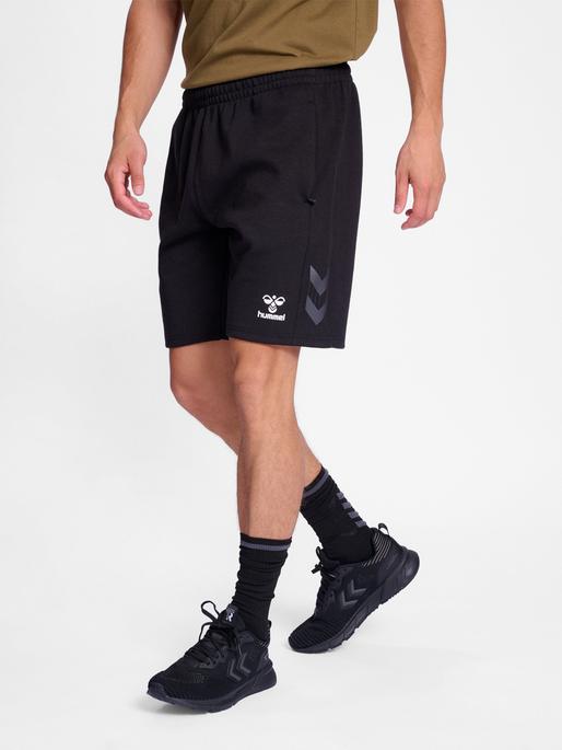 Produktbild hummel Hmltravel Shorts (L)