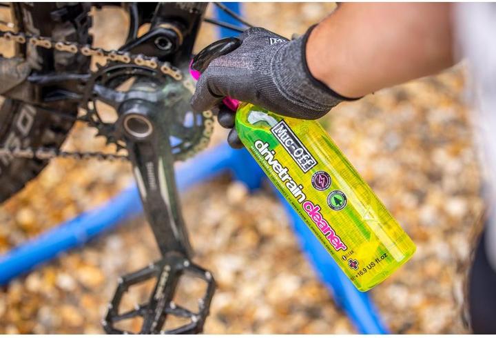 Actual product image Muc-Off Drivetrain Cleaner (750 ml, Chain cleaner)