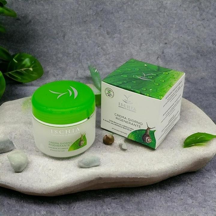 Produktbild Ischia ISB Regenerierende Tag Creme Schneckenschleim 100ml mit Schneckenschleim und Thermalwasser von der (100 ml, Tagescreme)