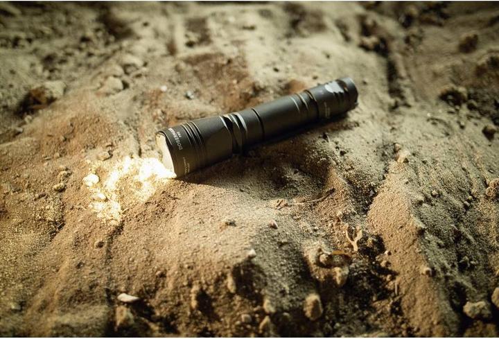 Actual product image ArmyTek Dobermann Pro Magnet USB Olive Warm LED torch with wrist strap, with holster battery-powered (15 cm, 1400 lm)