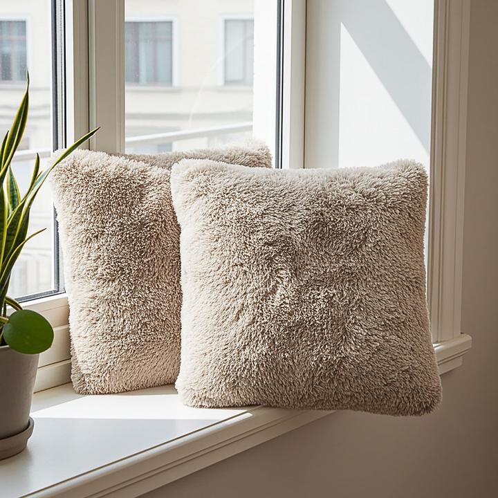 Produktbild Douceur D'intérieur 2er-Set Flauschiges Dekokissen 45x45 cm - Traumhaft weicher Kissenbezug (45 x 45 cm)