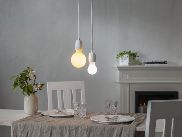 Actual product image Star Trading LED Bulb E27 G95 Smart Bulb (E27, 806 lm, 1 x)