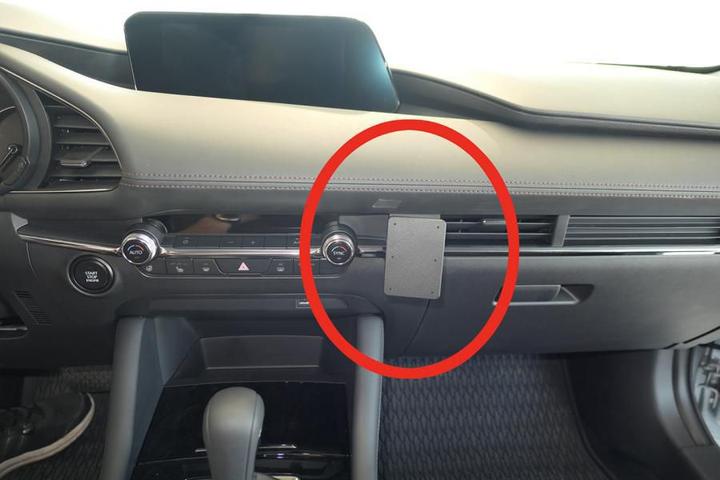 Actual product image Brodit ProClip Mazda 3 Bj. 19 855530